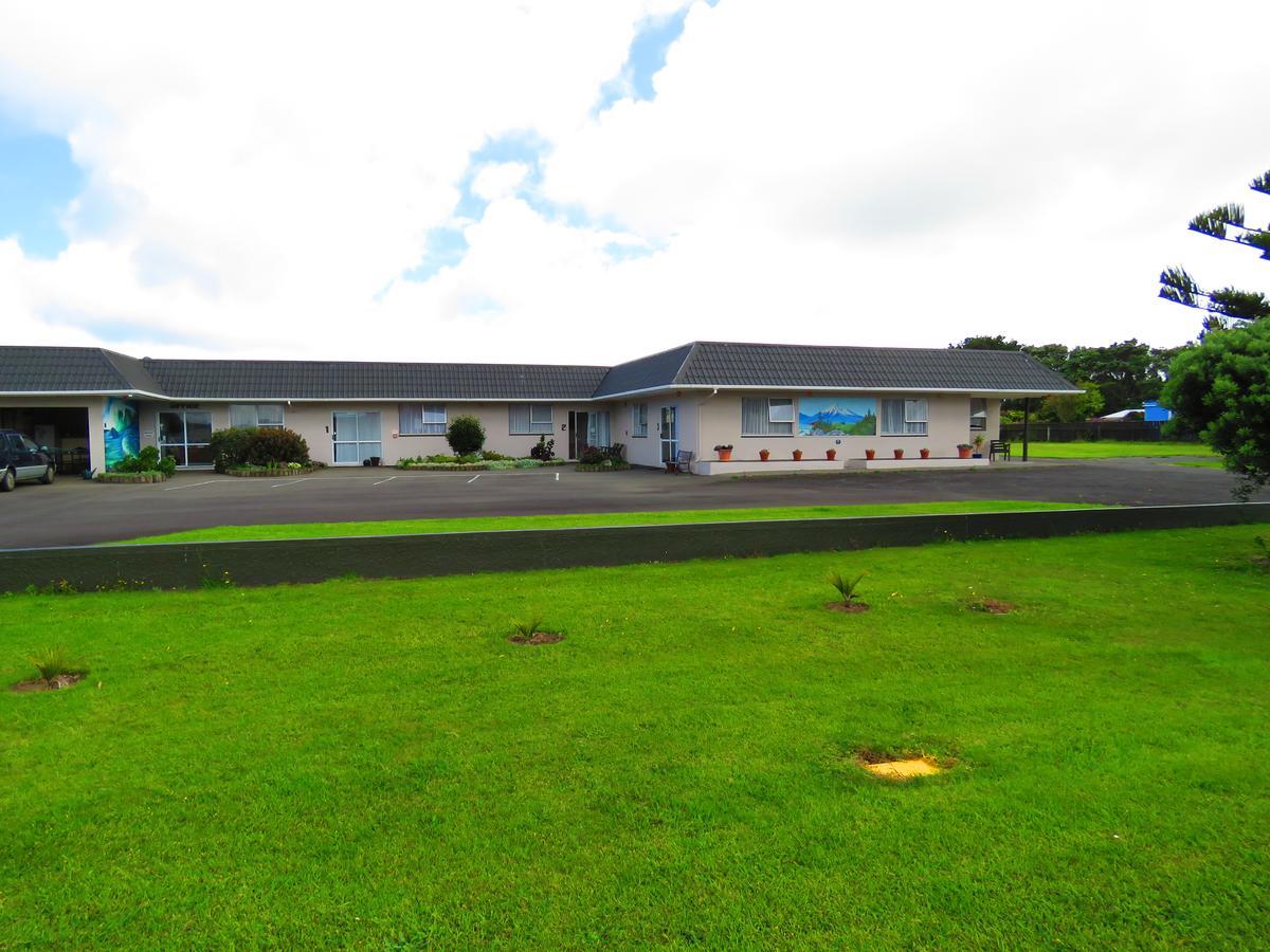 Opunake Motel And Backpackers Lodge Exterior foto